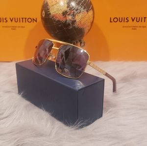 L .Vuitton Sunglasses 🌞💝 Unisex